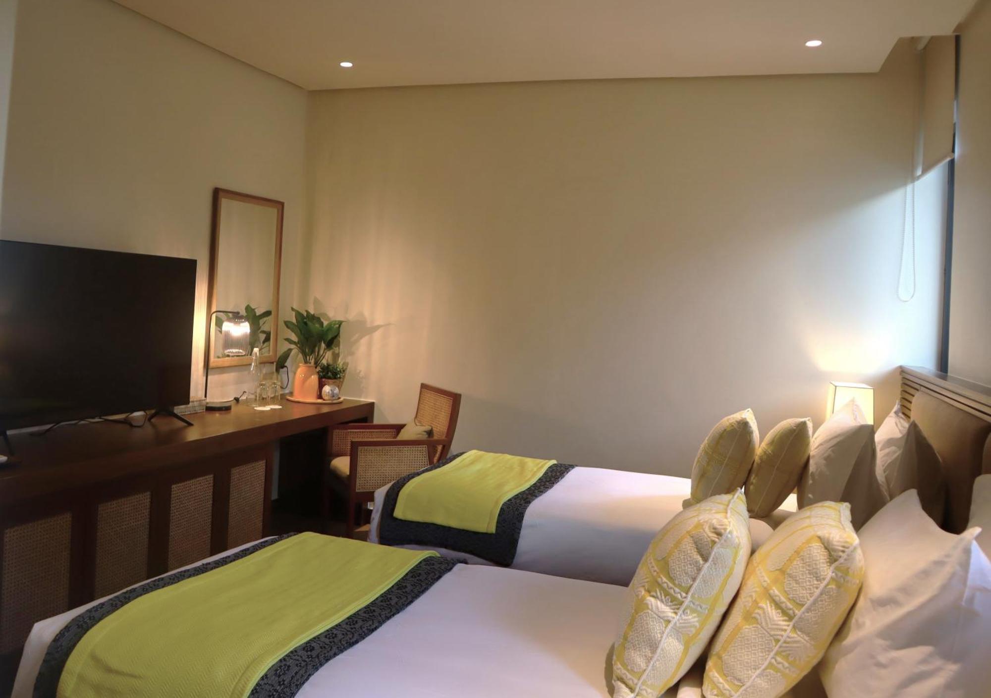 The Farm At San Benito Resort 5*