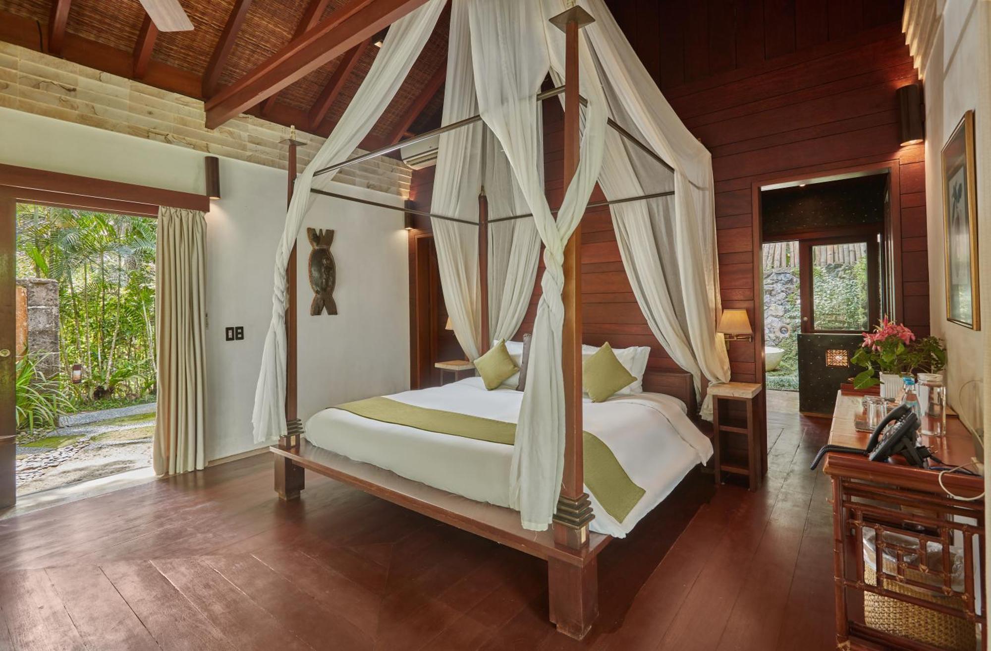 The Farm At San Benito Resort 5*